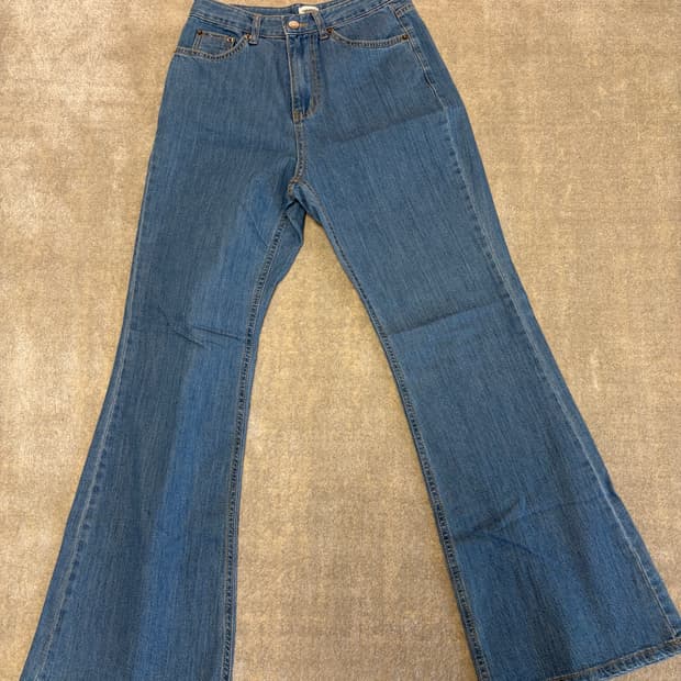 마지셔우드 부츠컷 데님