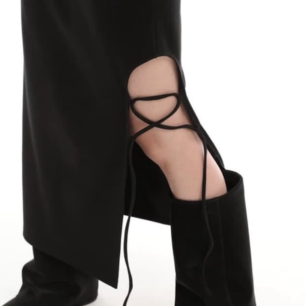 wsc archive round slit skirt