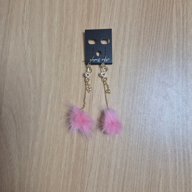 트랄랄라 귀걸이 핑크 퐁퐁