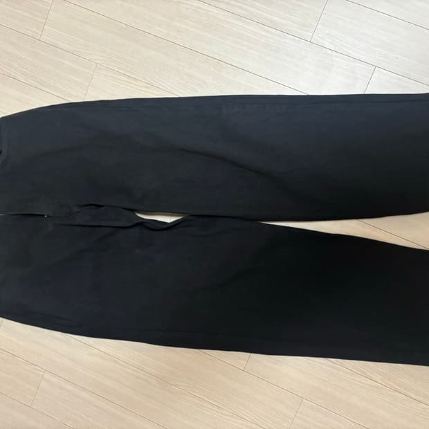 이알티알 흑청바지