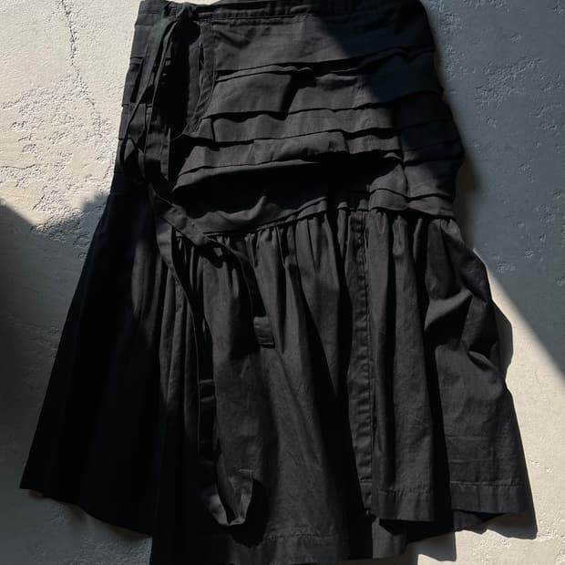 black wrap skirt