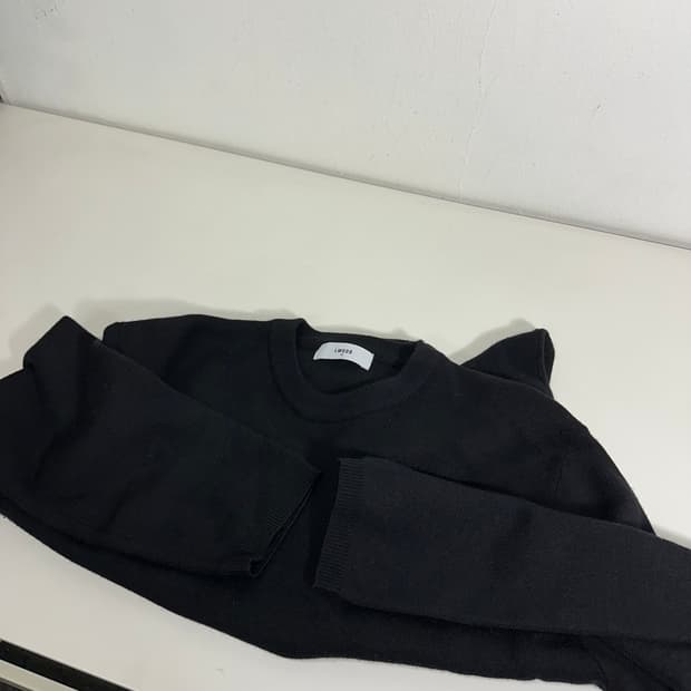 46 M 엘무드 블랙 캐시미어혼방 라운드니트