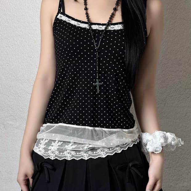 Dot sleeveless