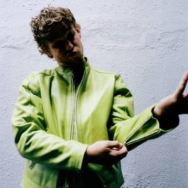 [M] 스투시 카페 레이서 레더자켓