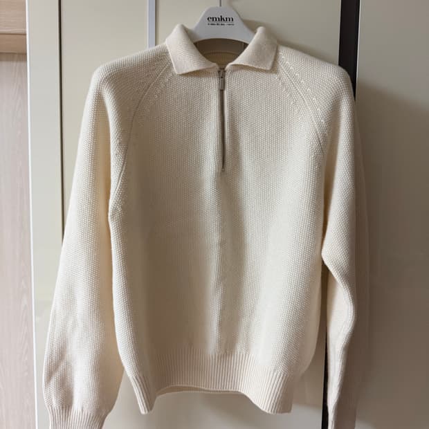 낫띵리튼 집업 니트