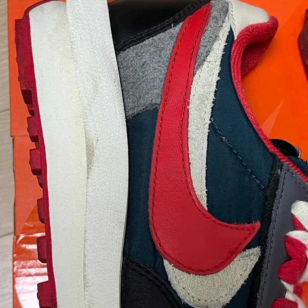 나이키 사카이 미드나잇 255