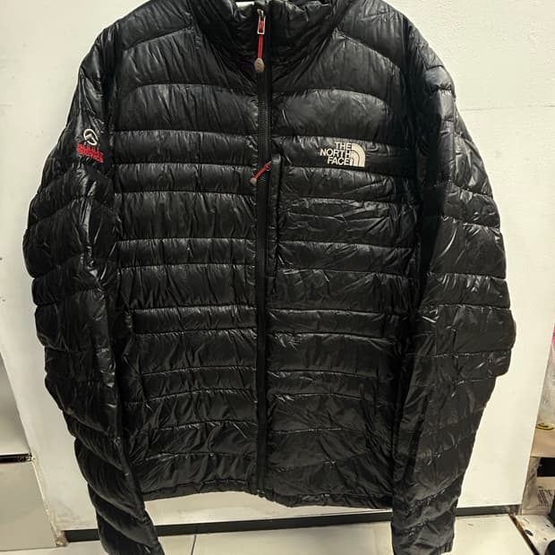 노스페이스 써밋 경량패딩 유광 L
