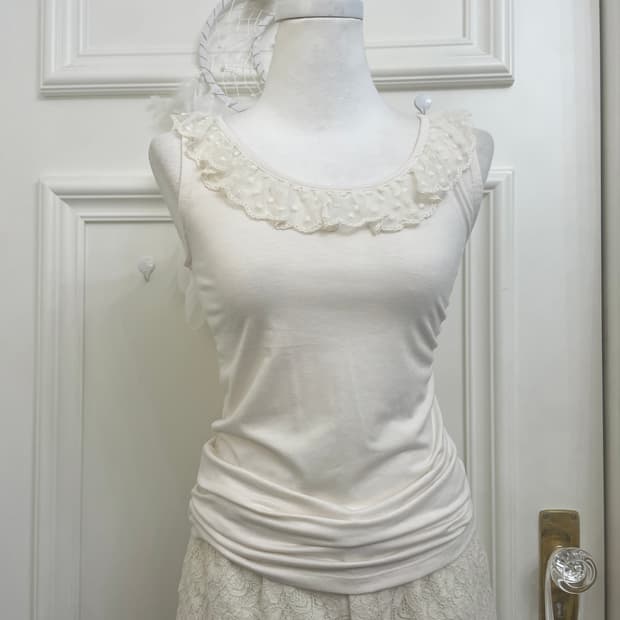 ivory dot lace ruffle cotton sleeveless 