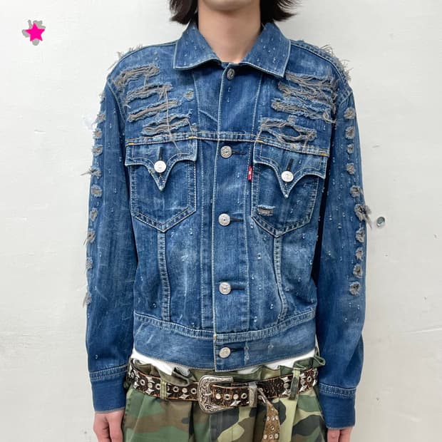  Levi's Distressed Denim Washing Jacket