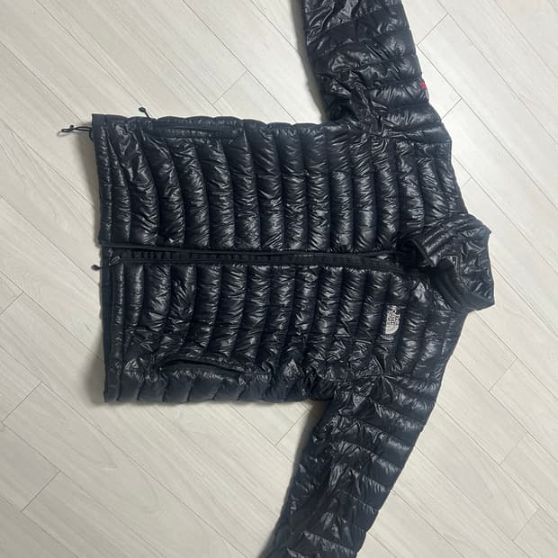 노스페이스 써밋 800 경량패딩 100사이즈