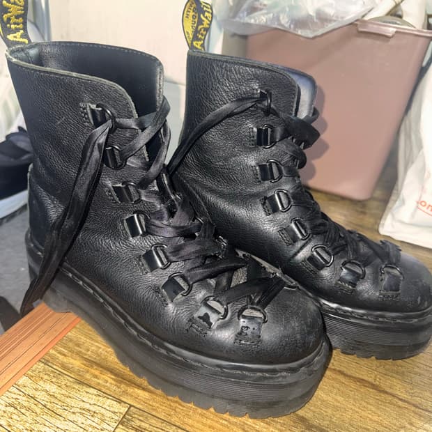 닥터마틴 트레보나 통굽 워커 37 / 230~235