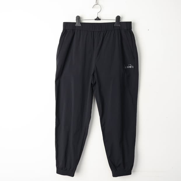 33/디아도라 우븐 조거팬츠