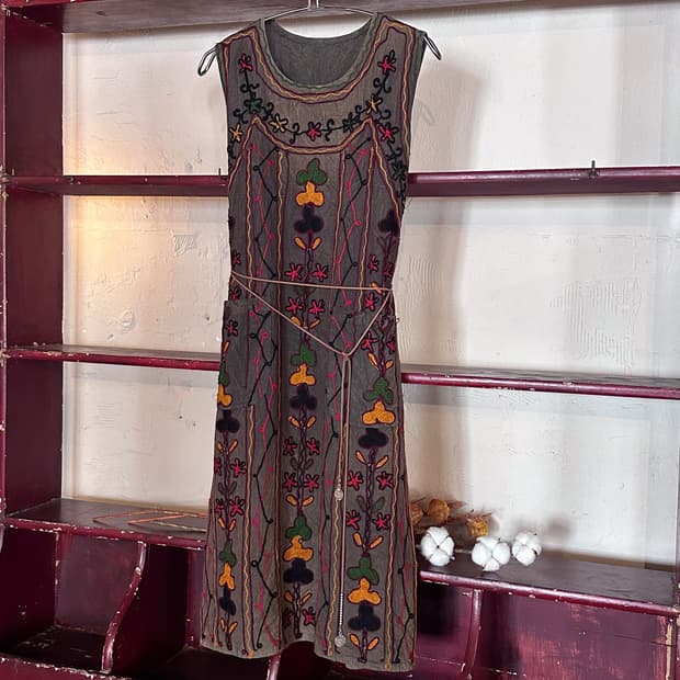 Ethnic Embroidered Pocket Dress 0010