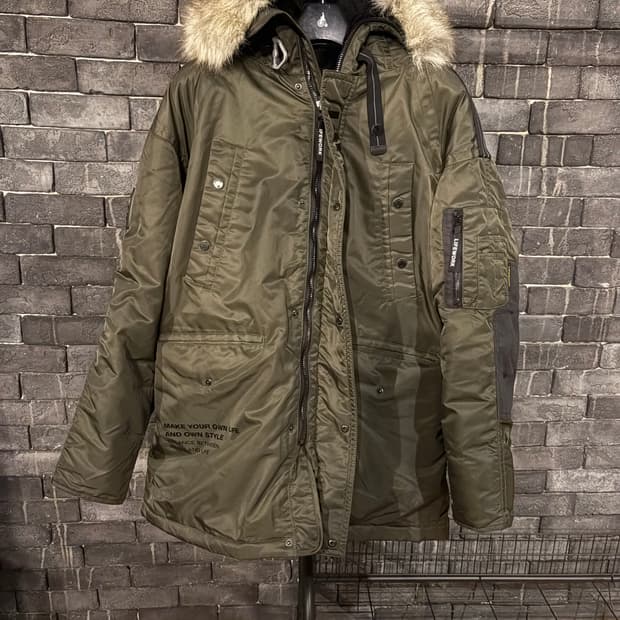 [중고/거의새상품/L] 라이프워크 패딩 72%할인판매