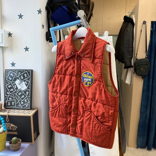 TOM CAT NINE LIVES vest