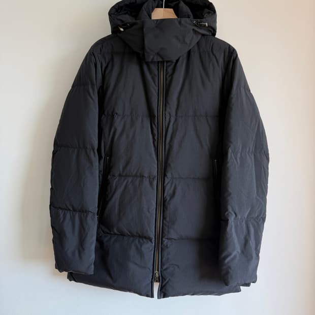 띠어리(theory) 다운 패딩