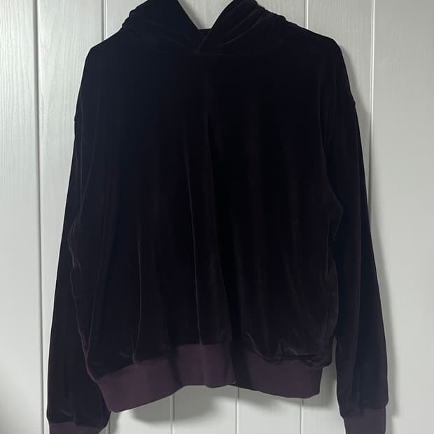 언유즈드 벨벳 후드