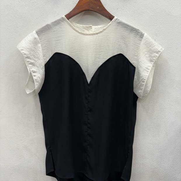 오브제 블라우스 