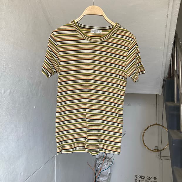 봄느낌 완두콩 스트라이프 반팔 니트