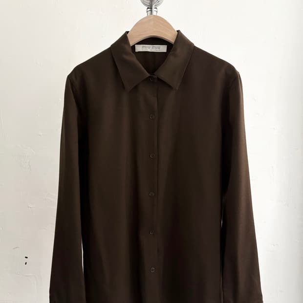 Miu Miu 미우미우 브라운 컬러 버튼 블라우스