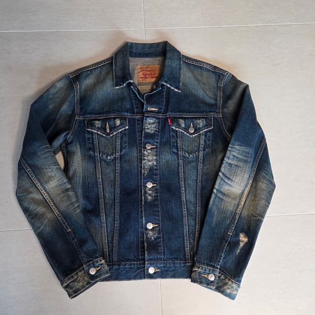 리바이스 90's  워싱 디스트로이드 데님 자켓