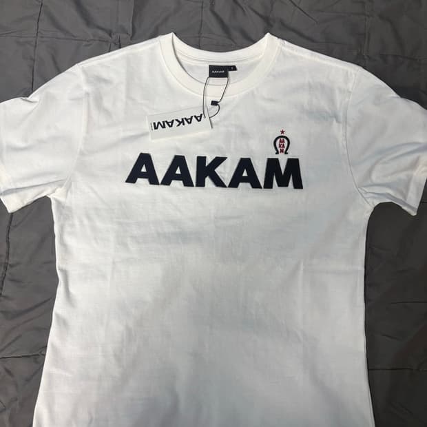 아캄 horse half top 반팔 티셔츠