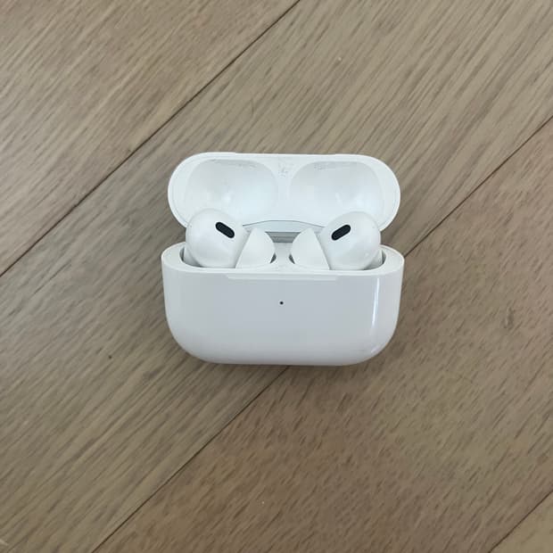 에어팟 프로 2세대 c타입 (상태 매우좋음)