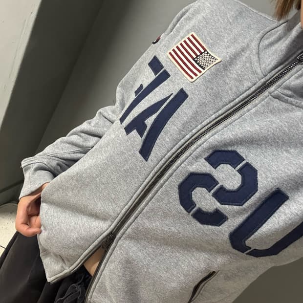 Avirex USAF lettering zip-up