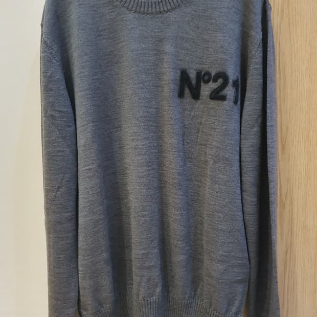 N21 남자 울 니트 새상품급 판매합니다!