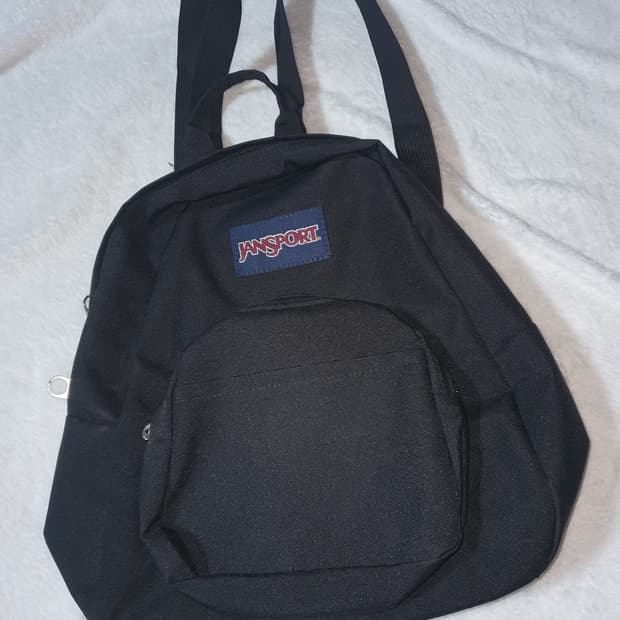 잔스포츠 JANSPPORT 하프파인트 백팩 .BK
