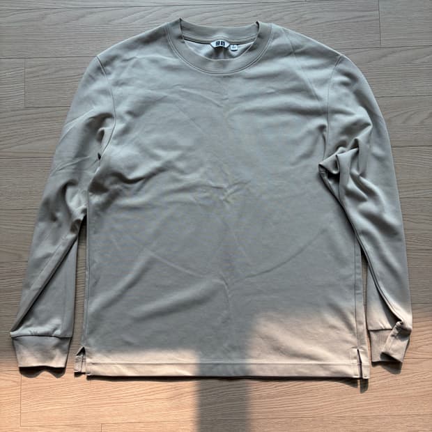 유니클로u 에어리즘 코튼 롱슬리브 2장