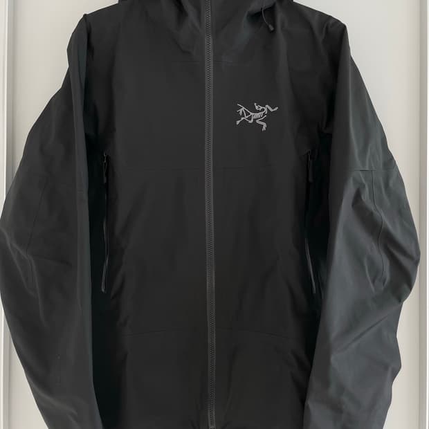 아크테릭스 세이버 사브레 고어텍스 자켓 블랙