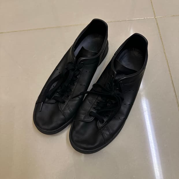 아디다스 스탠스미스 데콘