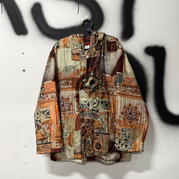 VTG 빈티지 100% 실크 보헤미안 에스닉 풀 패턴 퀼팅 후드 자켓