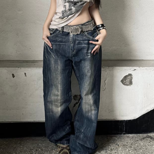 Wide denim pants