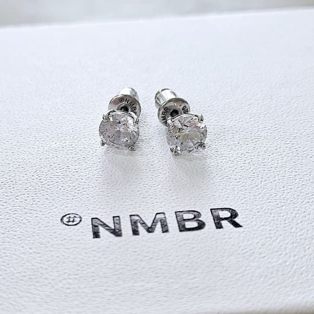 넘버링 #3111 N 다이아 6mm 귀걸이 [보증서포함 풀구성]