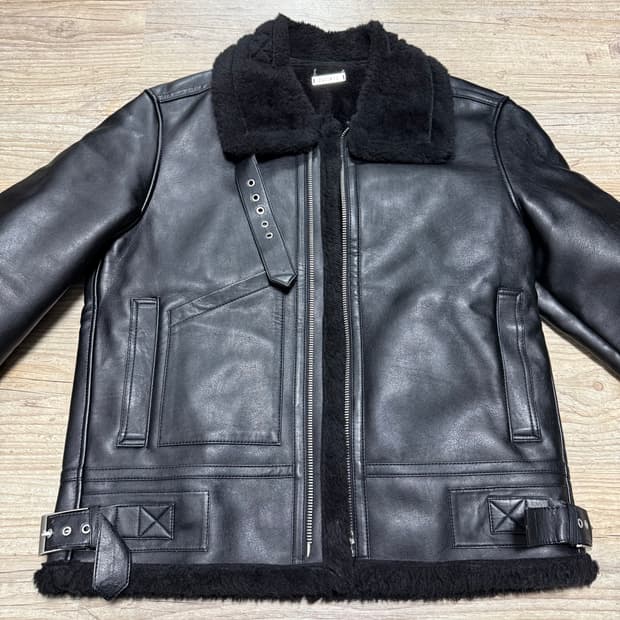 드로우핏 무스탕 자켓 블랙