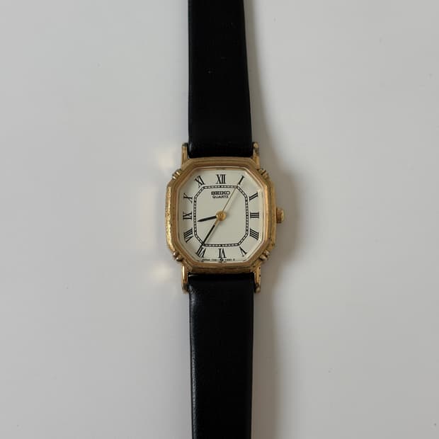 1980s Roman Gold Octagon Ladies Quartz