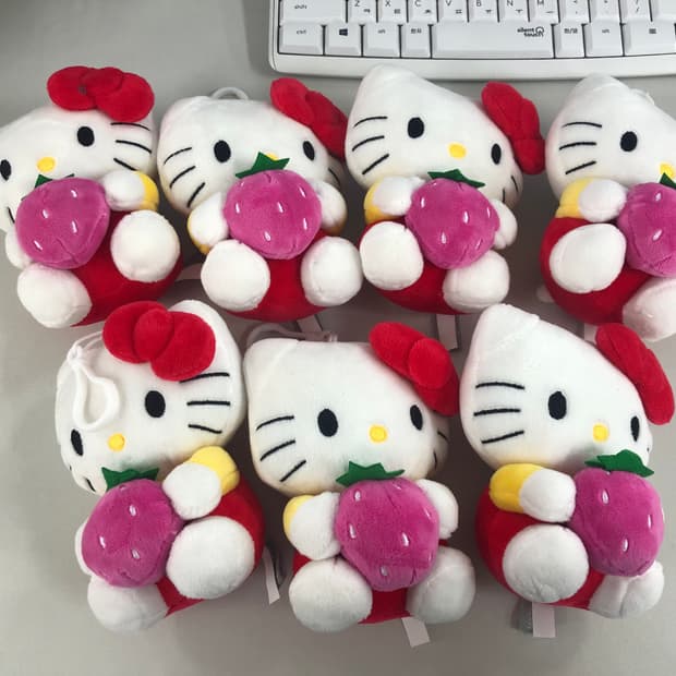 키티 정품 헬로키티 산리오 인형 키링 판매 (촬영 및 소장용)