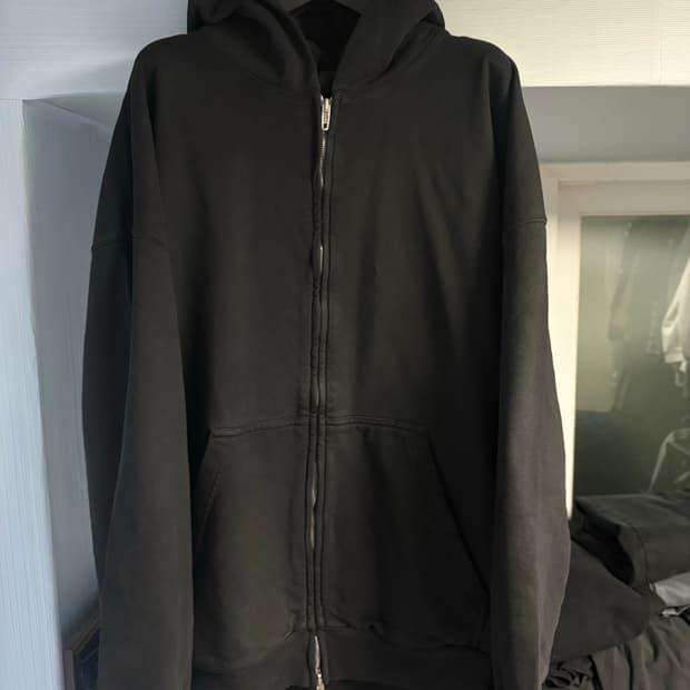 발렌시아가 파리스 후드 집업 블랙 스몰핏 L