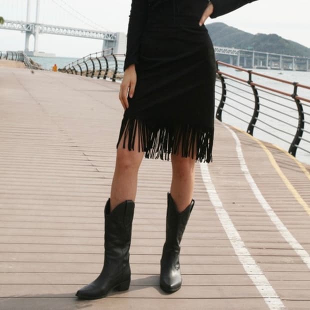 벨린 스웨이드 수술 스커트