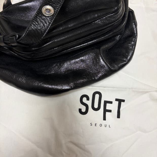 소프트서울 가방 크로스백