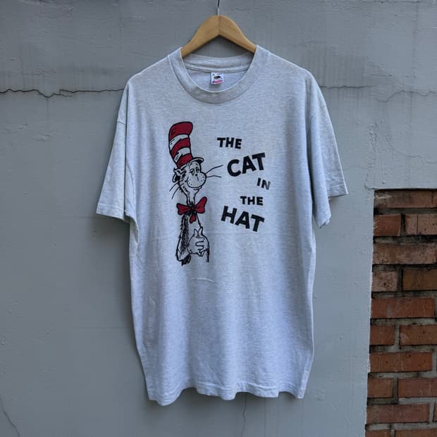 90s Cat in the Hat 티셔츠