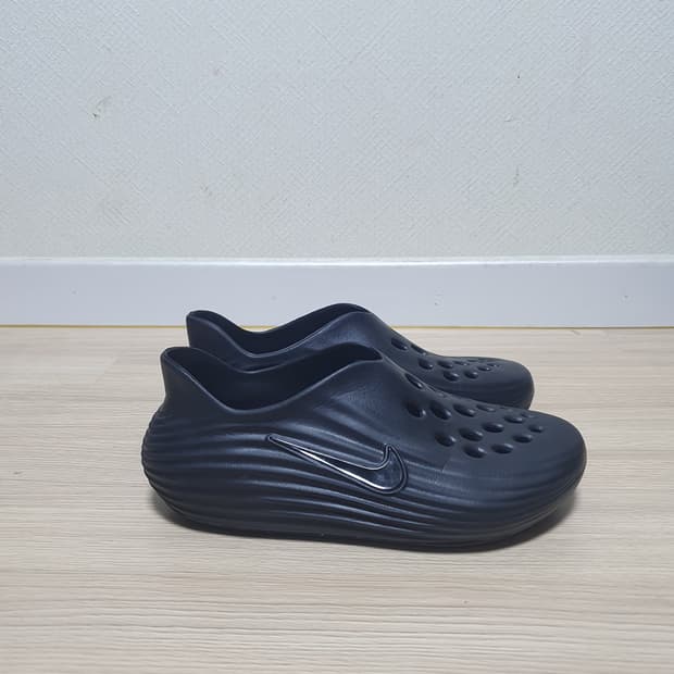 나이키 리주버네이트 트리플 블랙 270