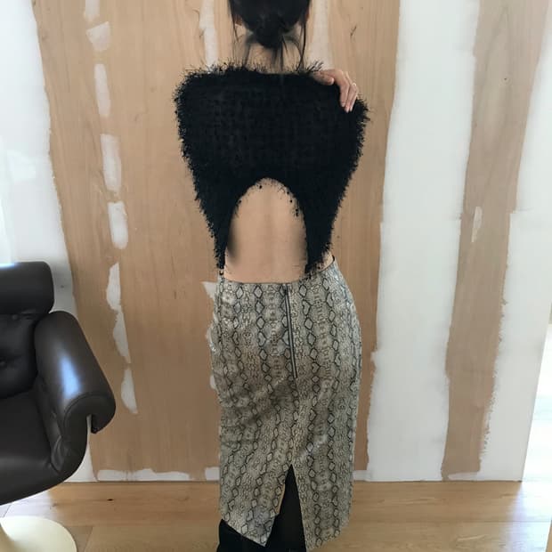 vintage black slit top