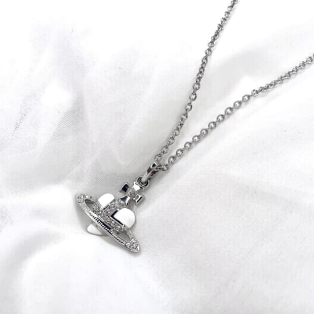 비비안웨스트우드 아카이브 화이트 디아망떼 팬던트 목걸이(새상품)