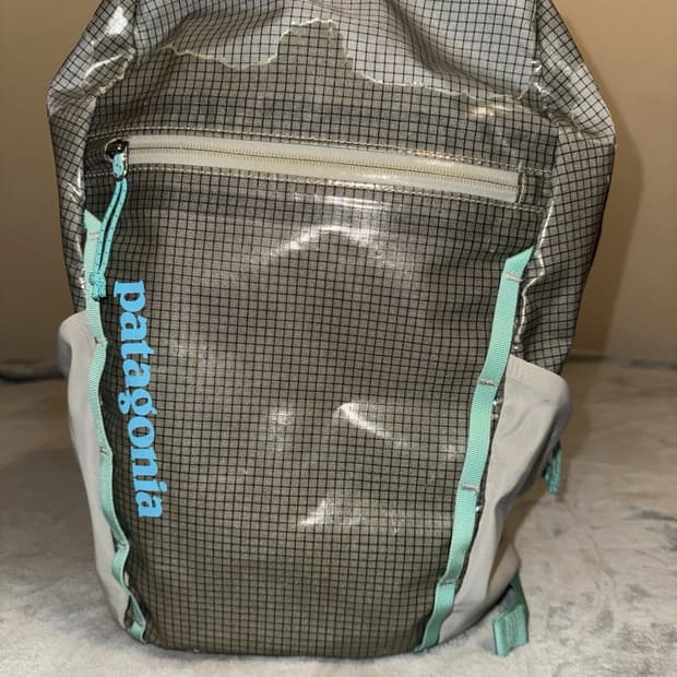 파타고니아 블랙홀 팩 32L 백팩