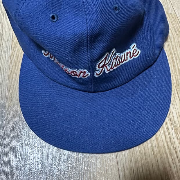 메종키츠네 캡 모자