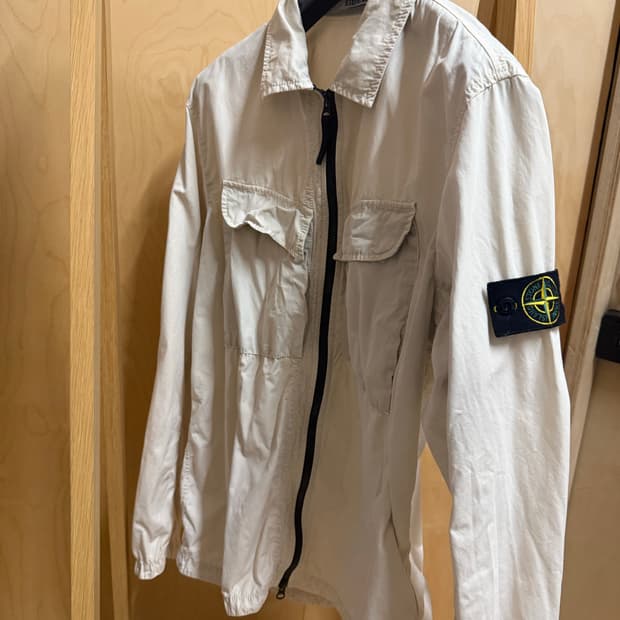 스톤아일랜드 오버셔츠 베이지