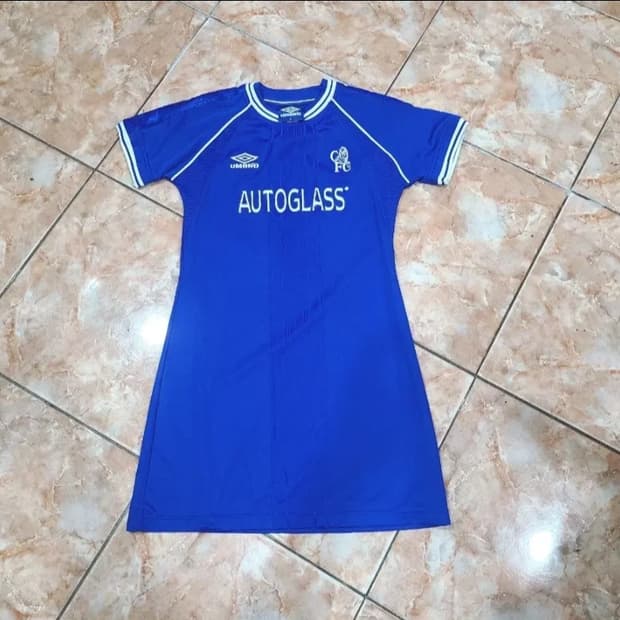 엄브로 99 01 첼시 홈 올드레플 축구져지 원피스유니폼